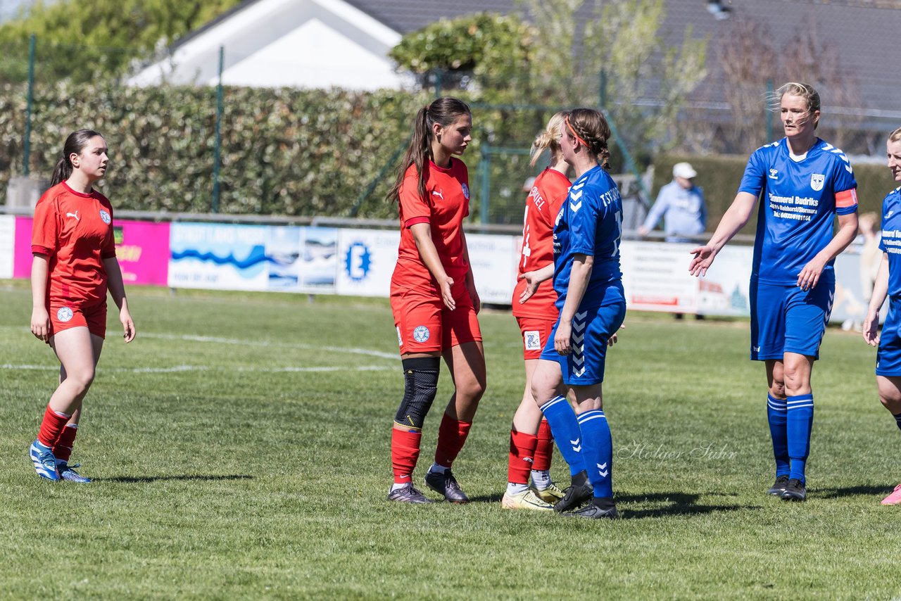 Bild 393 - F TSV Zarpen - Holstein Kiel II : Ergebnis: 2:6